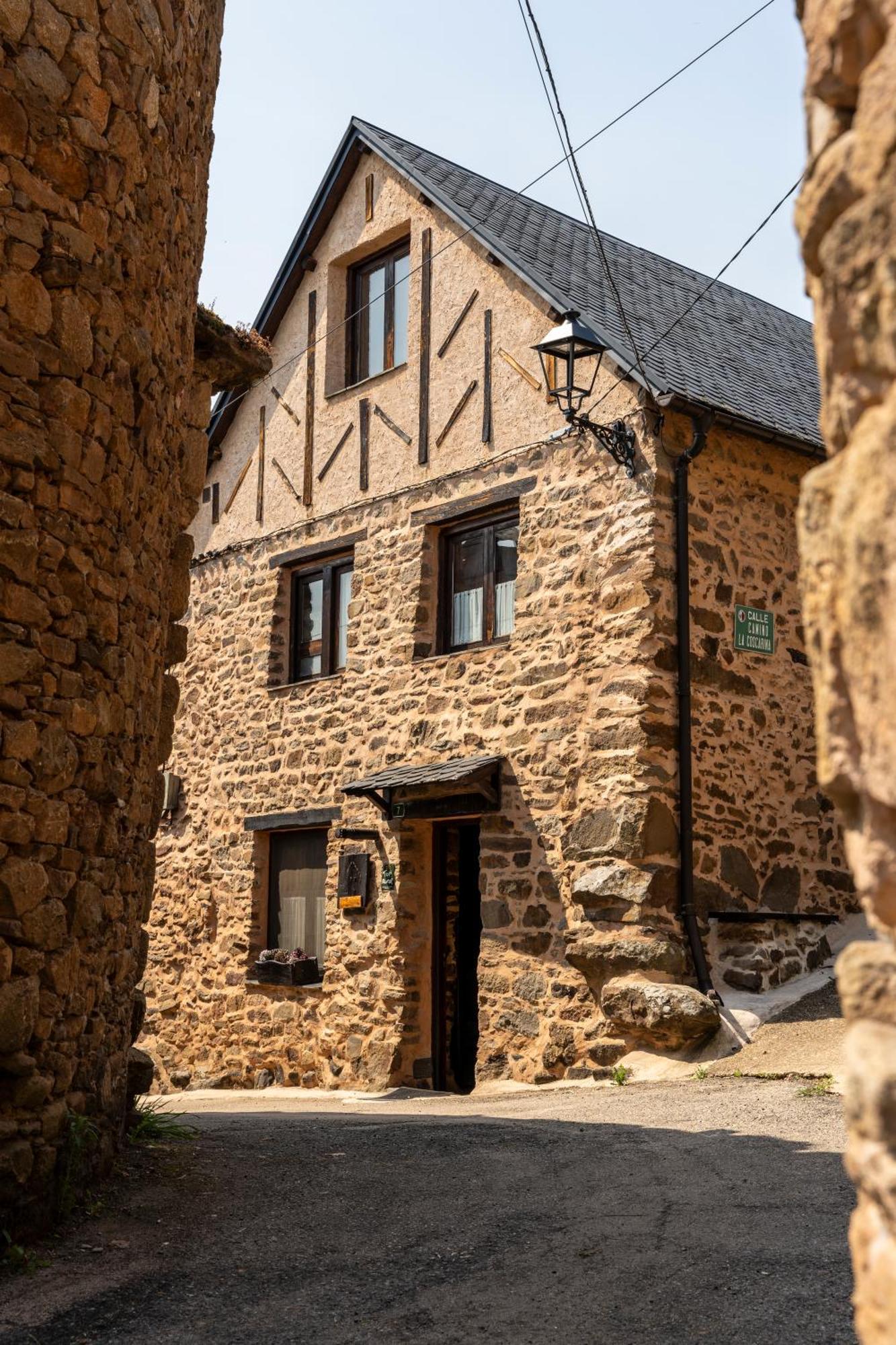 Casa De Turismo Rural Sardom3 Bembibre  Ngoại thất bức ảnh